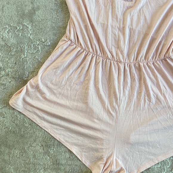 Victoria’s secret baby pink lace trimmed romper - Picture 4 of 5